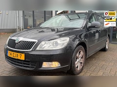 Skoda Octavia Combi - 1.6 TDI Greentech Comfort Business Line airco elektrische pakket cruise controle lm-velgen