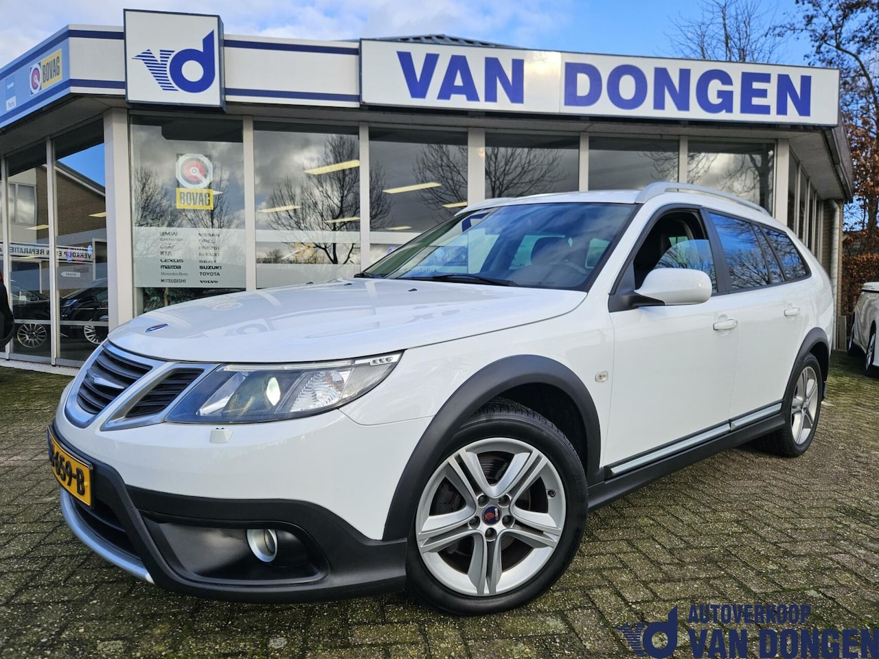 Saab 9-3X - 2.0T Aero Exklusiv XWD | 210 PK | Dealer onderhouden - AutoWereld.nl