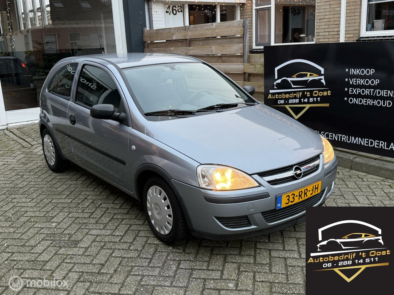 Opel Corsa - 1.2-16V Cosmo trekhaak, airco, apk eind 2025 - AutoWereld.nl