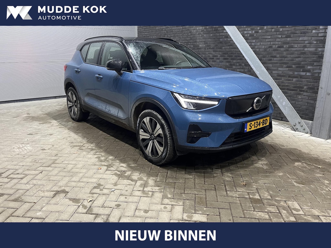 Volvo XC40 - Recharge Core 70 kWh | Camera | 19 Inch | Cruise Control | Apple Carplay - AutoWereld.nl