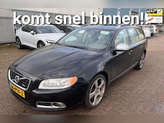 Volvo V70 - 2.0T R-Edition Clima/Cruise/Leder/ Autom