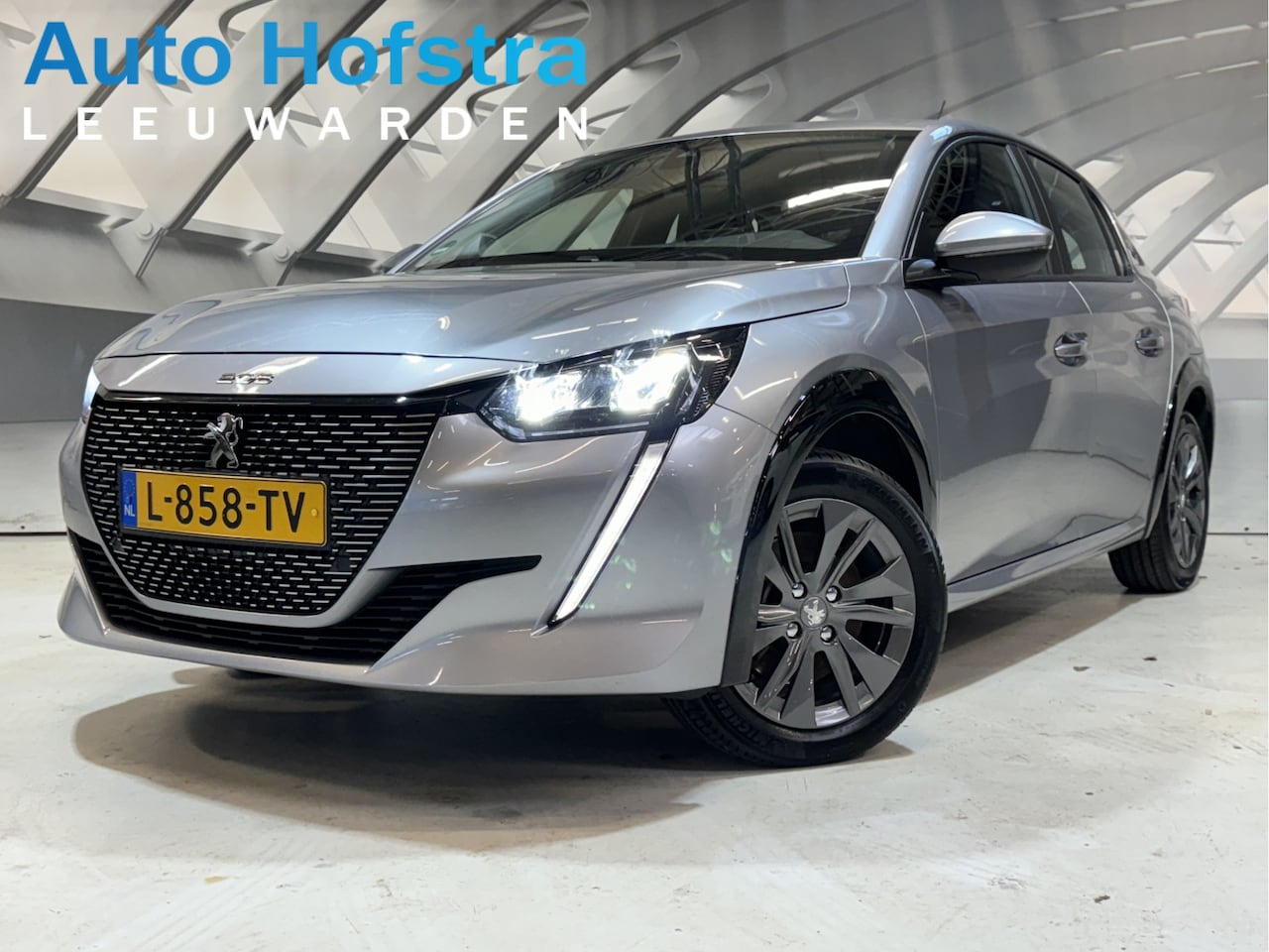 Peugeot e-208 - EV Active Pack 50 kWh 3-FASE LED NAVI CLIMA PDC LMV - AutoWereld.nl