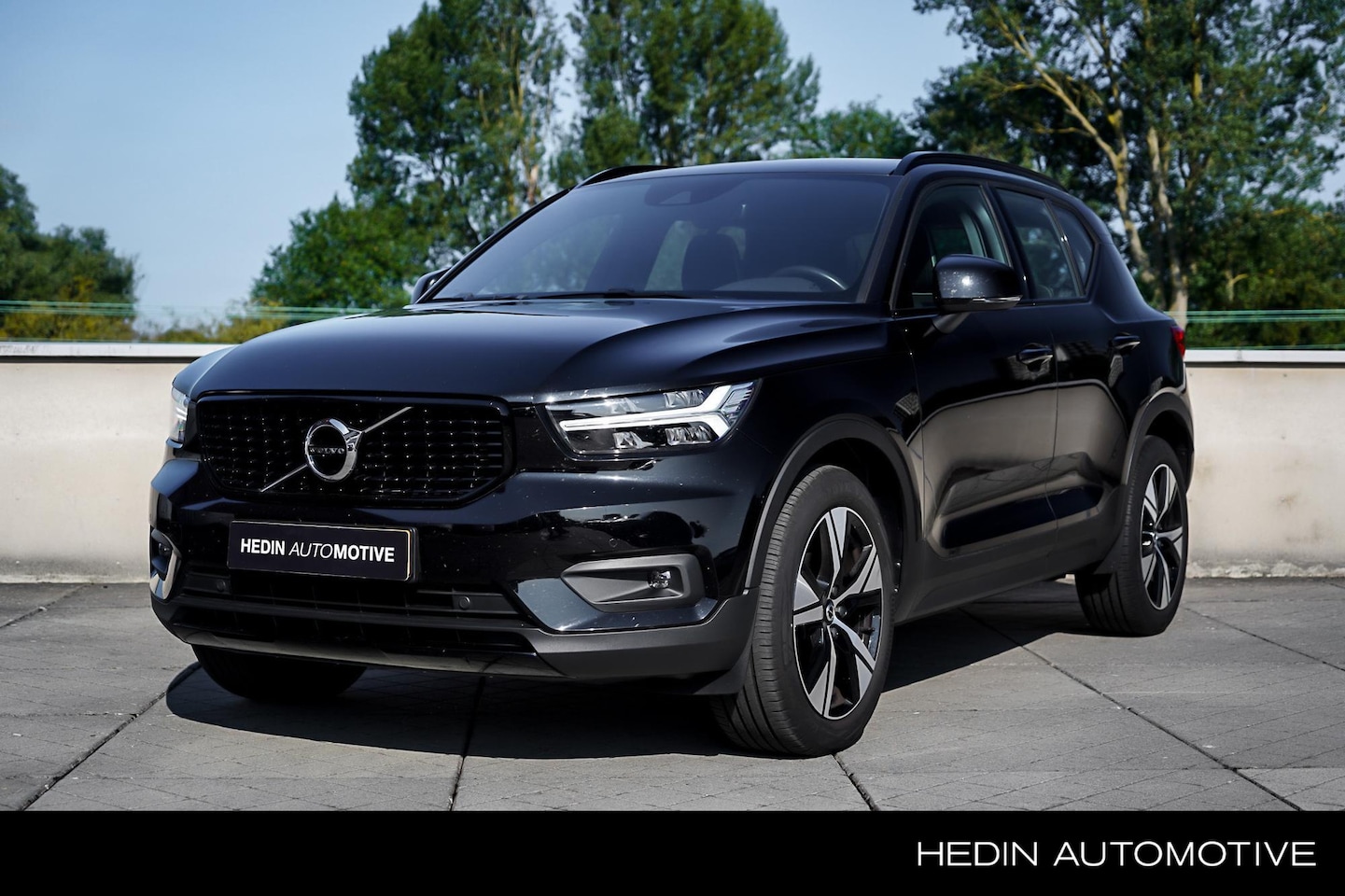 Volvo XC40 - 1.5 T3 R-Design Keyless Entry | Parkeer Camera | Apple Carplay/Android Auto | DAB | Cruise - AutoWereld.nl