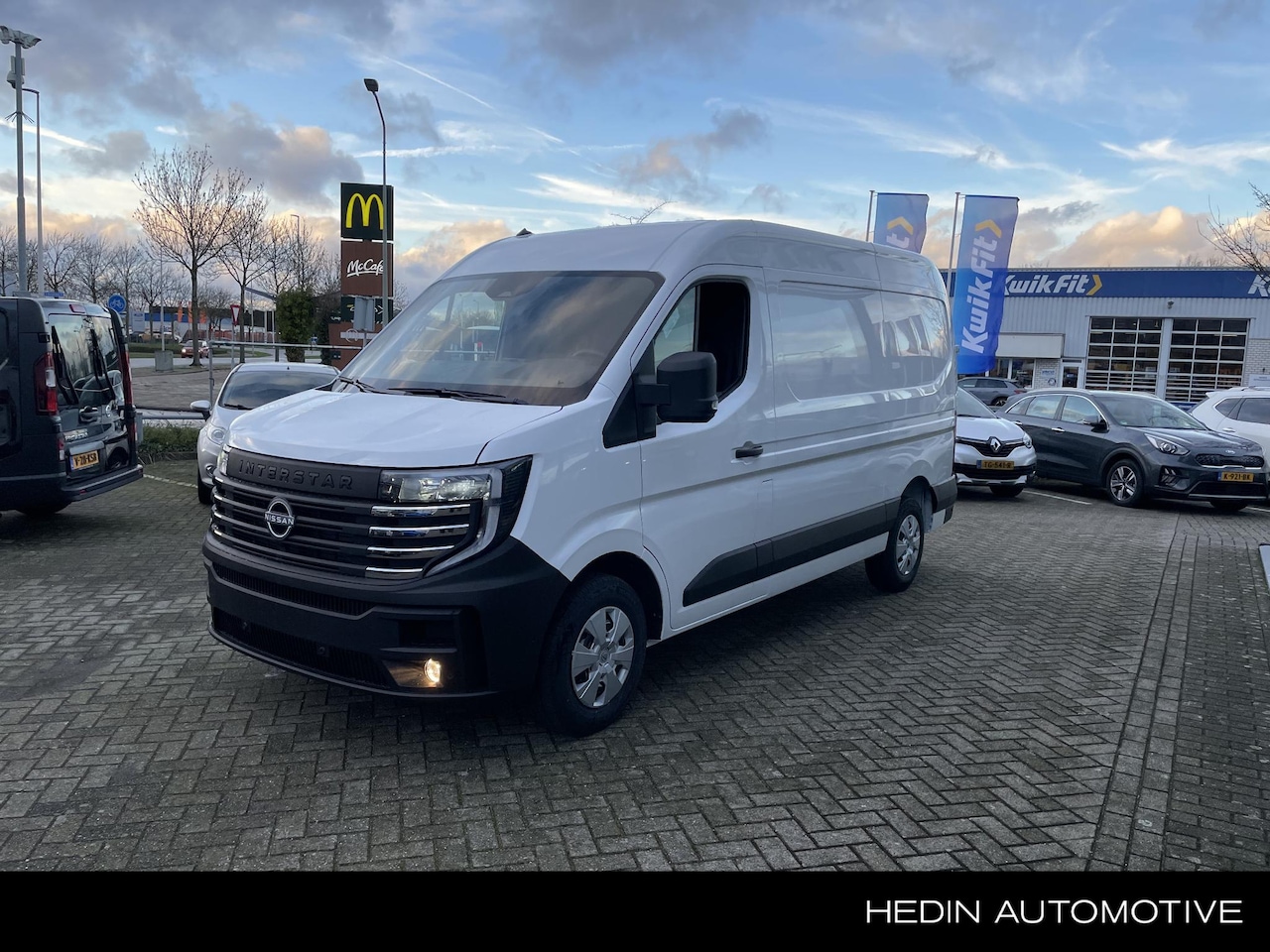 Nissan Interstar-e - Limited L2/H2 3t5 87 KwH FWD - AutoWereld.nl