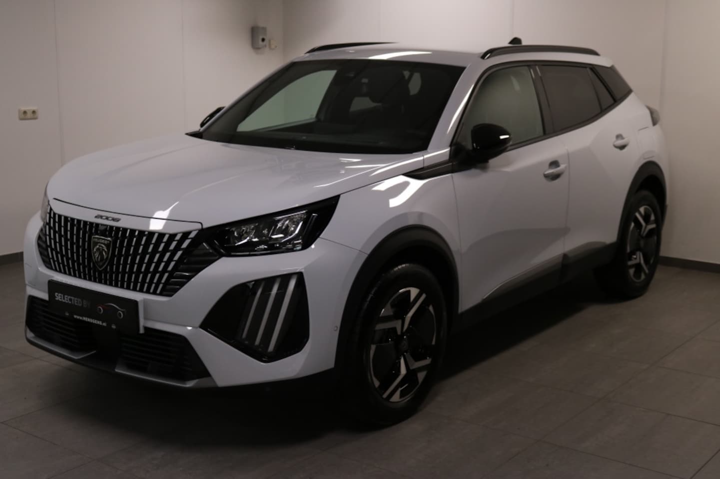 Peugeot 2008 - 1.2 PureTech Allure | Automaat - AutoWereld.nl