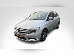 Mercedes-Benz B-klasse - B 250 Automaat | Ambition Pakket | Bi-Xenon | Parkpilot | Trekhaak | Camera | Airco | Lich