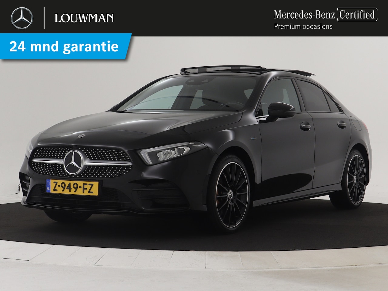 Mercedes-Benz A-klasse - 250 e Sedan AMG Plug-In Hybride | AMG Styling | Night Pakket | Panoroma Schuif-Kanteldak | - AutoWereld.nl