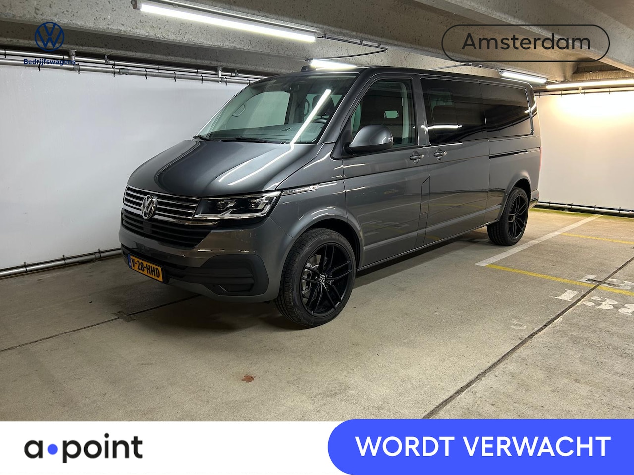 Volkswagen Transporter Caravelle - 2.0 TDI L2H1 32 DC Bulli 204PK DSG (Automaat) | Luxe Caravelle uitvoering | 2 schuifdeuren - AutoWereld.nl