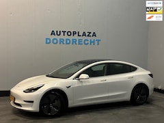 Tesla Model 3 - Standard RWD Plus 60 kWh AUTOPILOT