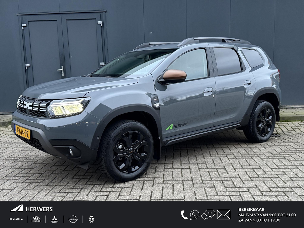 Dacia Duster - 1.0 TCe 100 ECO-G Extreme Navigatie / Camera / Bluetooth / Cruise Control / Dode hoek dete - AutoWereld.nl