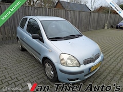 Toyota Yaris - 1.0 VVT-i Idols