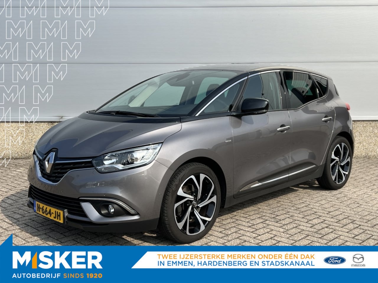 Renault Scénic - 1.3 TCe Bose Automaat | Trekhaak | Camera - AutoWereld.nl