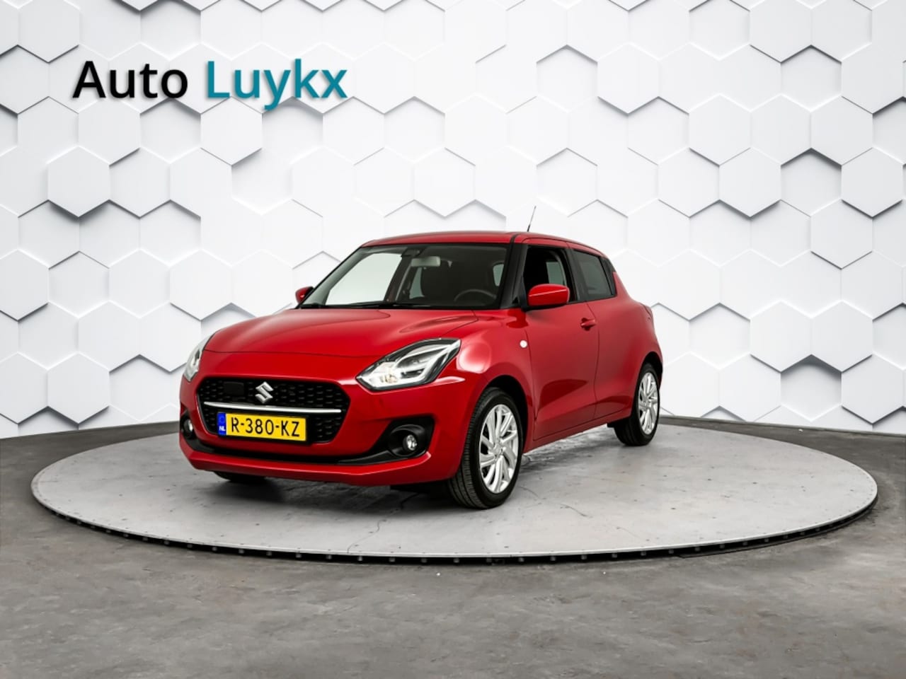 Suzuki Swift - 1.2 Select Smart Hybrid | Navigatie | Adaptieve Cruise Control | 16'' L.M. velgen - AutoWereld.nl