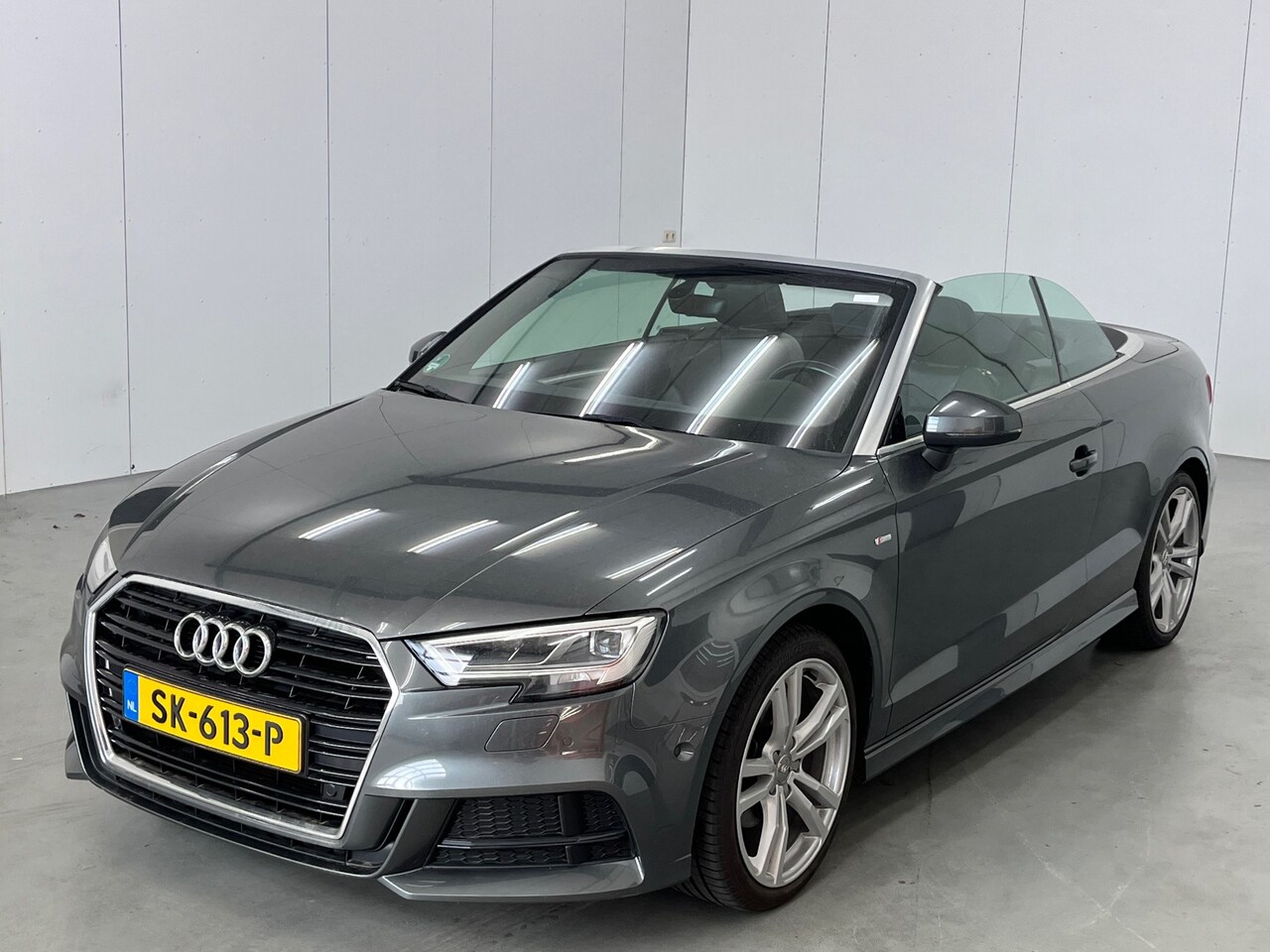 Audi A3 Cabriolet - 1.5 TFSI CoD Sport S Line Edition 1.5 TFSI CoD Sport S Line Edition - AutoWereld.nl