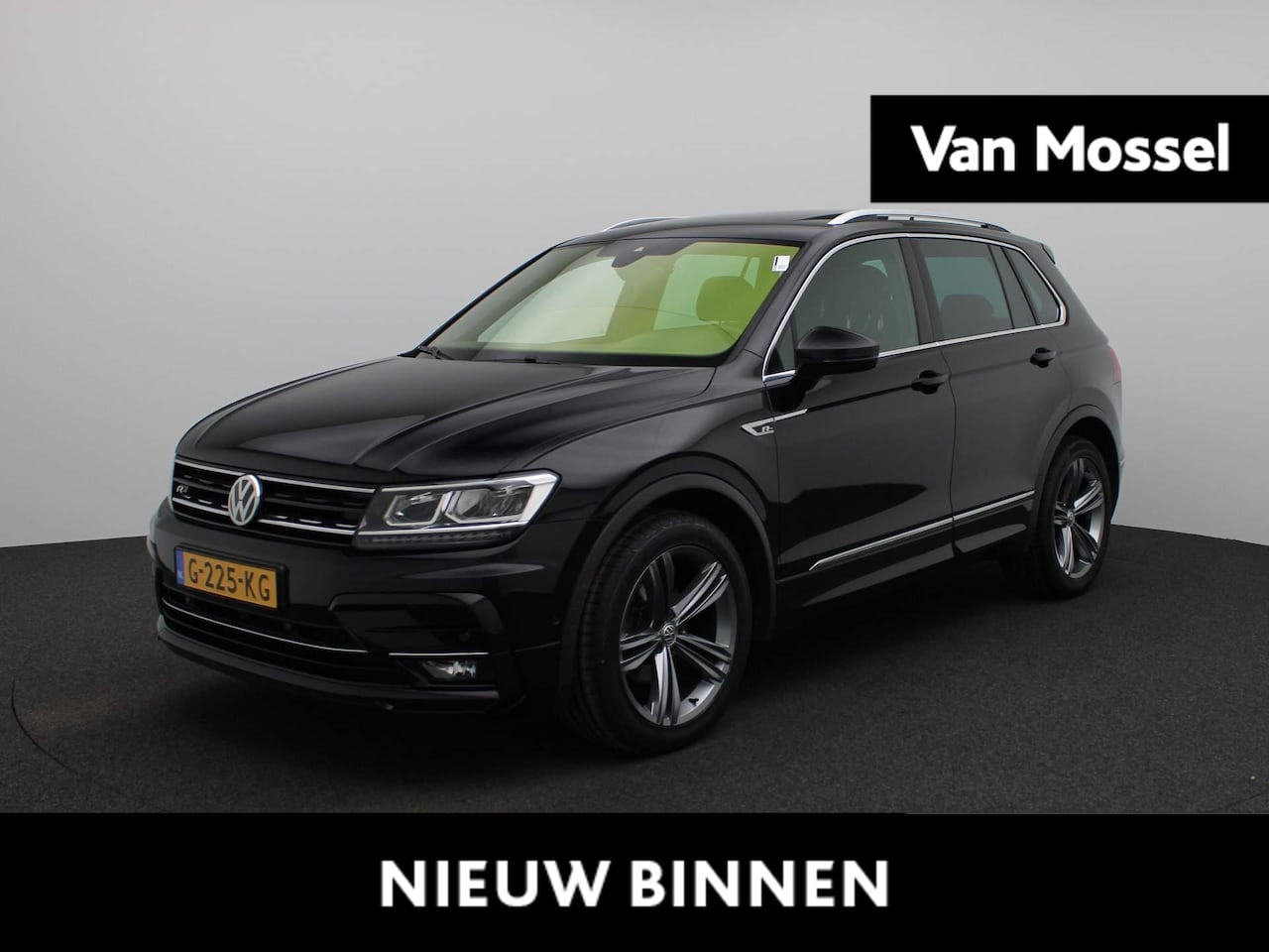 Volkswagen Tiguan - 1.5 TSI Comfortline Business R Line | PANORAMADAK | VIRUTAL COCKPIT | STOELVERWARMING | KE - AutoWereld.nl