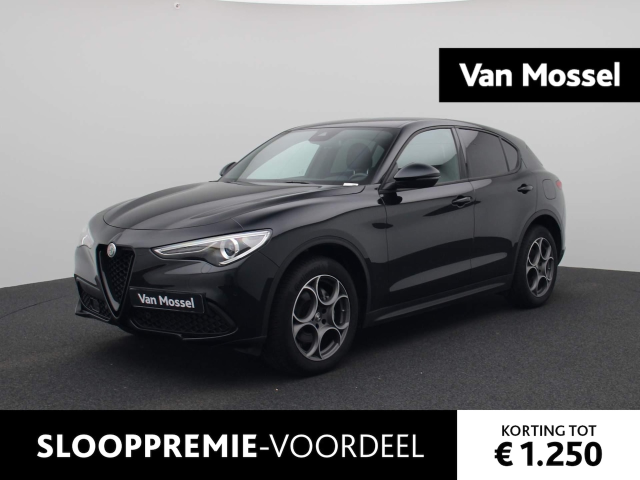 Alfa Romeo Stelvio - 2.0 T AWD Sprint | Automaat | Half-Leder | Navigatie | Climate control | Parkeer sensoren - AutoWereld.nl