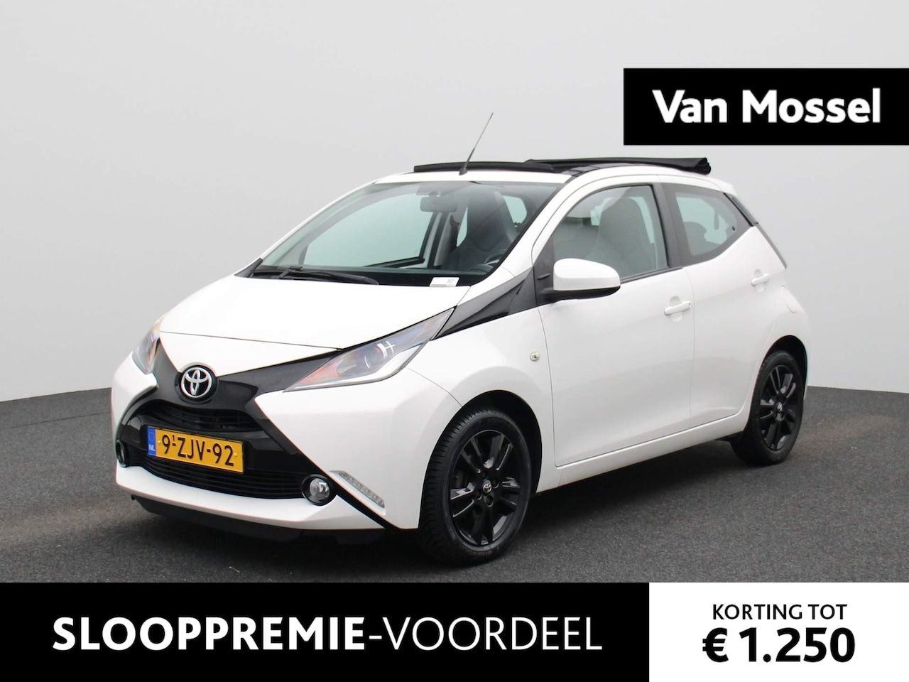 Toyota Aygo - 1.0 VVT-i x-wave | Schuifdak | Automaat | Achteruitrijcamera | Airco | - AutoWereld.nl