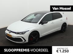 Volkswagen Golf - 1.4 eHybrid GTE | PANORAMADAK | HEAD-UP DISPLAY | ACHTERUITRIJCAMERA | IQ LIGHT | VIRTUAL