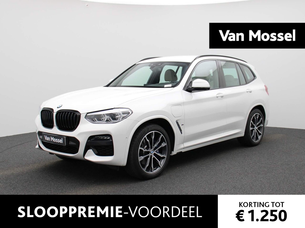 BMW X3 - xDrive30e Executive | M-SPORT | LEDER | NAVIGATIE | SPORTSTOELEN | ELEKTRISCHE ACHTERKLEP - AutoWereld.nl