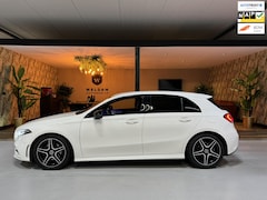 Mercedes-Benz A-klasse - 180 Business Solution AMG Garantie Night Pakket Xenon Ambient Light Leder Rijklaar