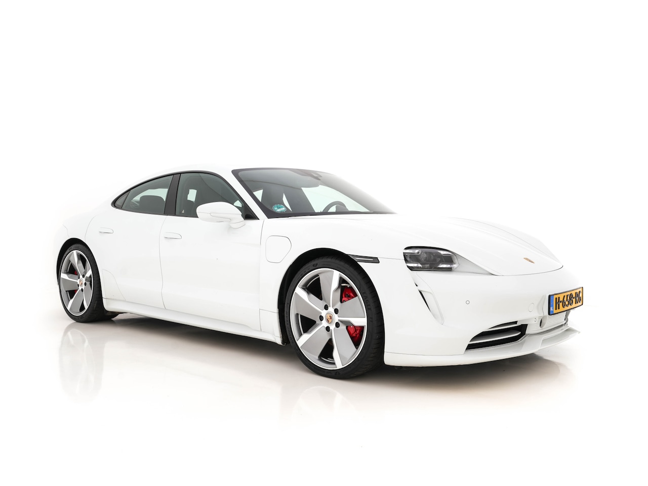 Porsche Taycan - 4S Performance 84 kWh [ 3-Fase ] *ADAPTIVE-CRUISE | SPORT-CHRONO-PACK | HEAT-PUMP | FULL-L - AutoWereld.nl