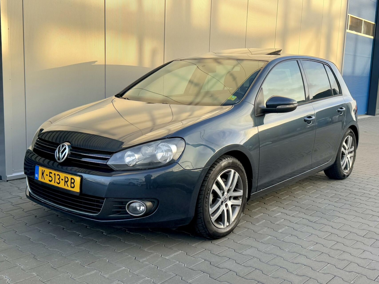 Volkswagen Golf - 1.4 TSI Highline | schuifdak | Goed onderhouden - AutoWereld.nl