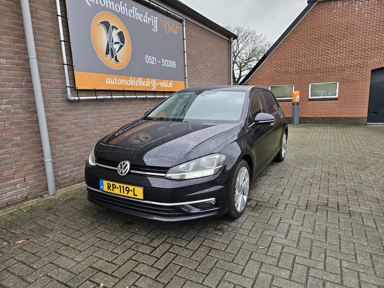 Volkswagen Golf - 1.6 TDI Comfortline Business 1.6 TDI Comfortline Business - AutoWereld.nl