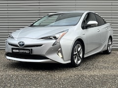 Toyota Prius - 1.8 Executive Nederlandse Auto Adaptieve Cruise Control / Head-Up display / Navigatie / Pa