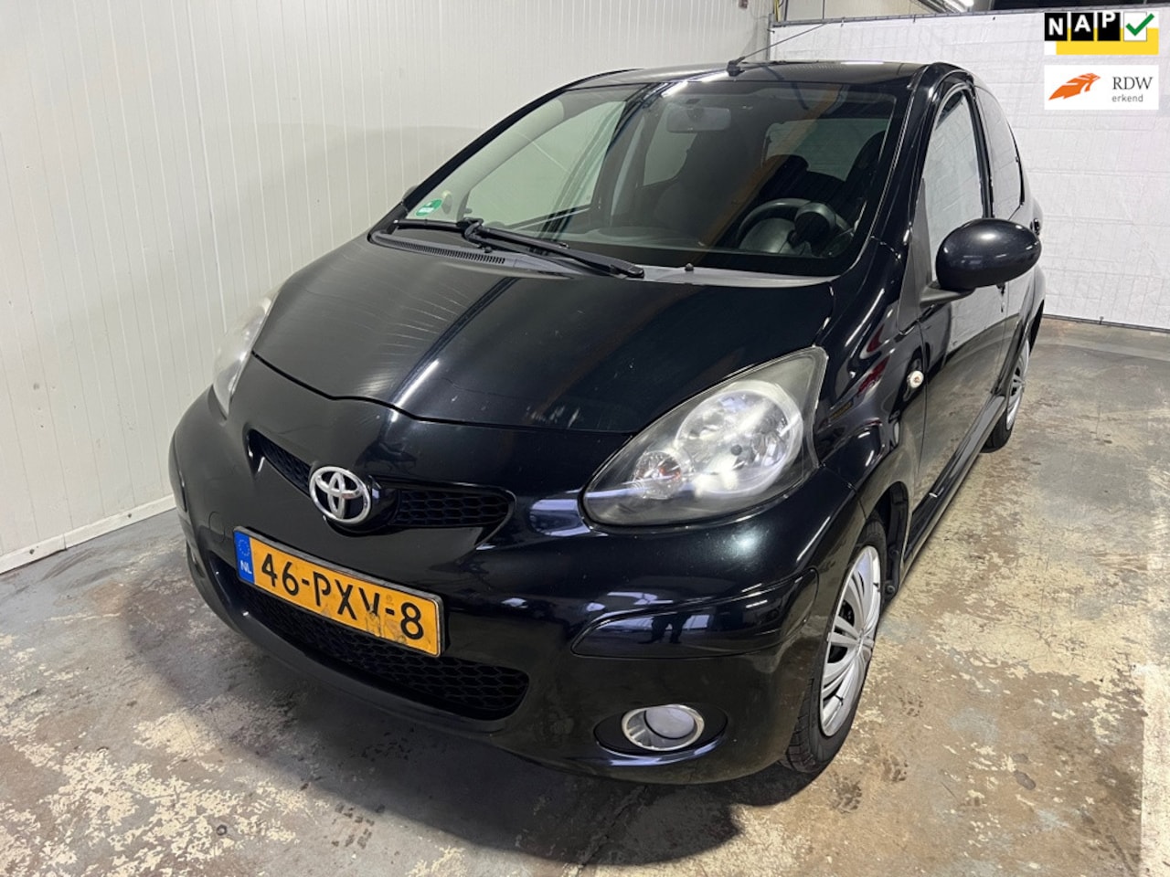 Toyota Aygo - 1.0-12V Dynamic Navigator 1.0-12V Dynamic Navigator - AutoWereld.nl