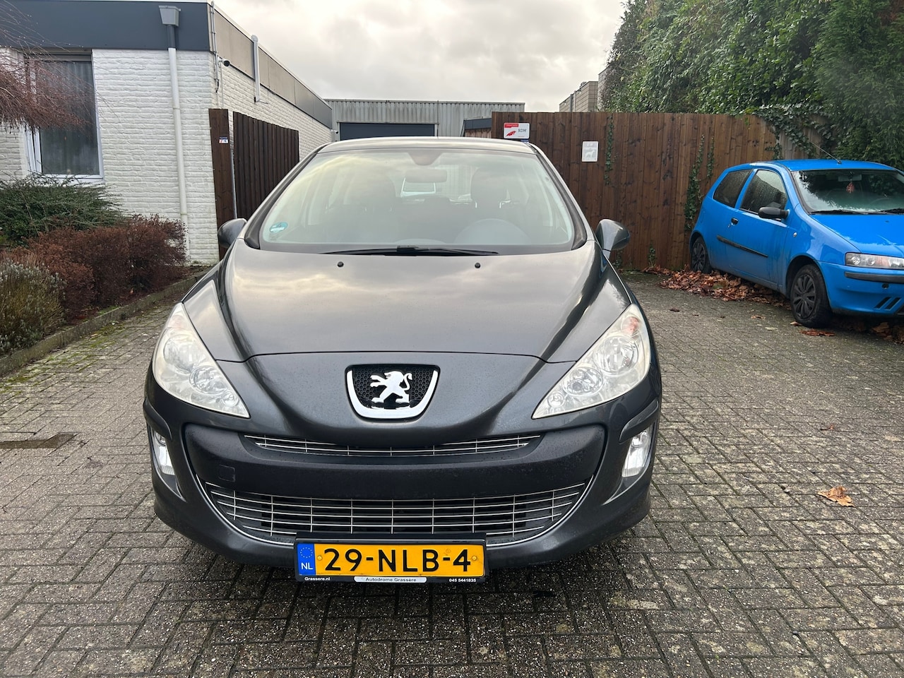 Peugeot 308 - 1.6 VTi Style 1.6 VTi Style - AutoWereld.nl