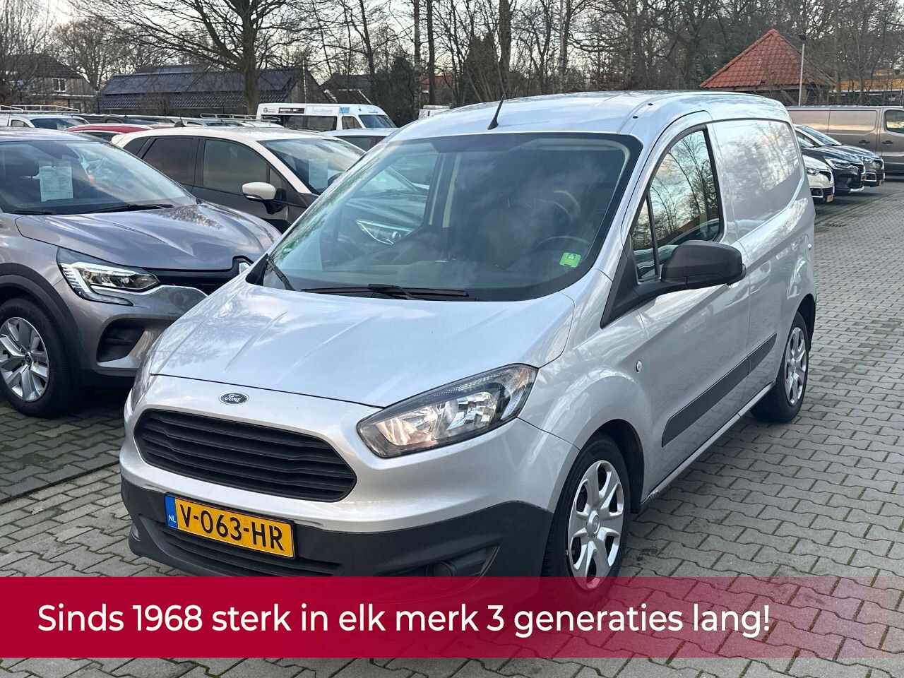 Ford Transit Courier - 1.5 TDCI Economy Edition! NL AUTO NAP! Airco l Cruise l Vast tussenschot l Schuifdeur! GEE - AutoWereld.nl