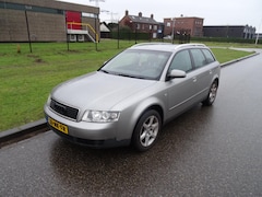 Audi A4 Avant - 1.6