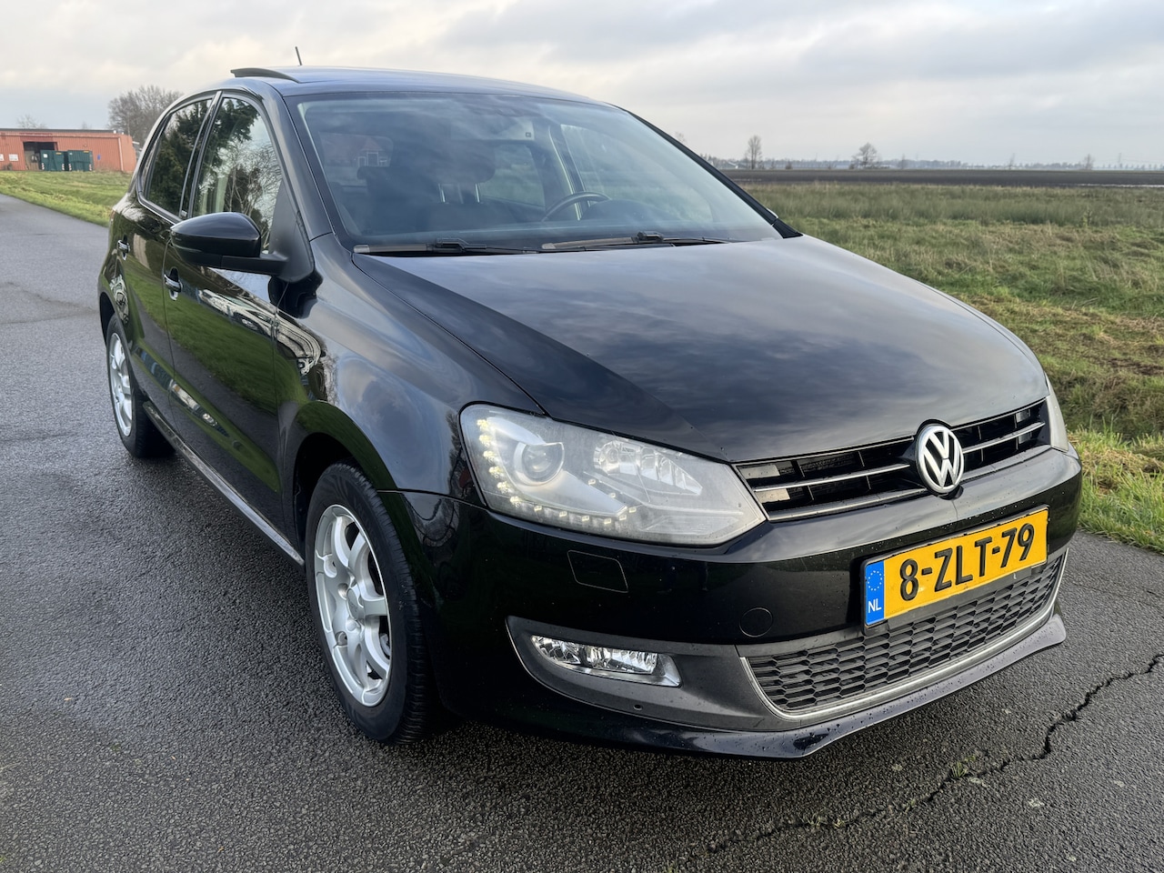 Volkswagen Polo - 1.6 TDI Highline CLIMA/PANO/PDC/NAVI - AutoWereld.nl