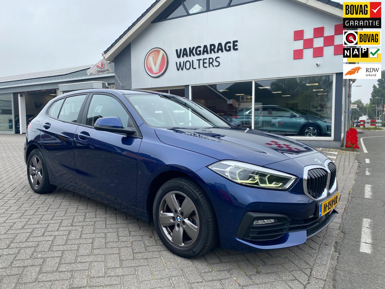 BMW 1-serie - 118i Executive Edition automaat - AutoWereld.nl