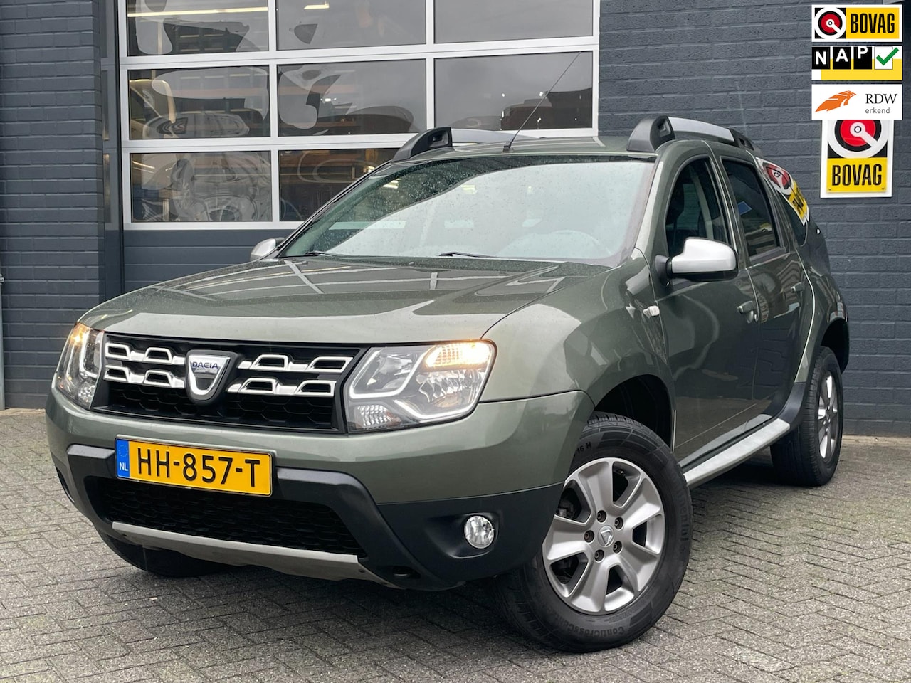 Dacia Duster - 1.2 TCe 4x2 10th Anniversary Navi, Airco, Cruise - AutoWereld.nl