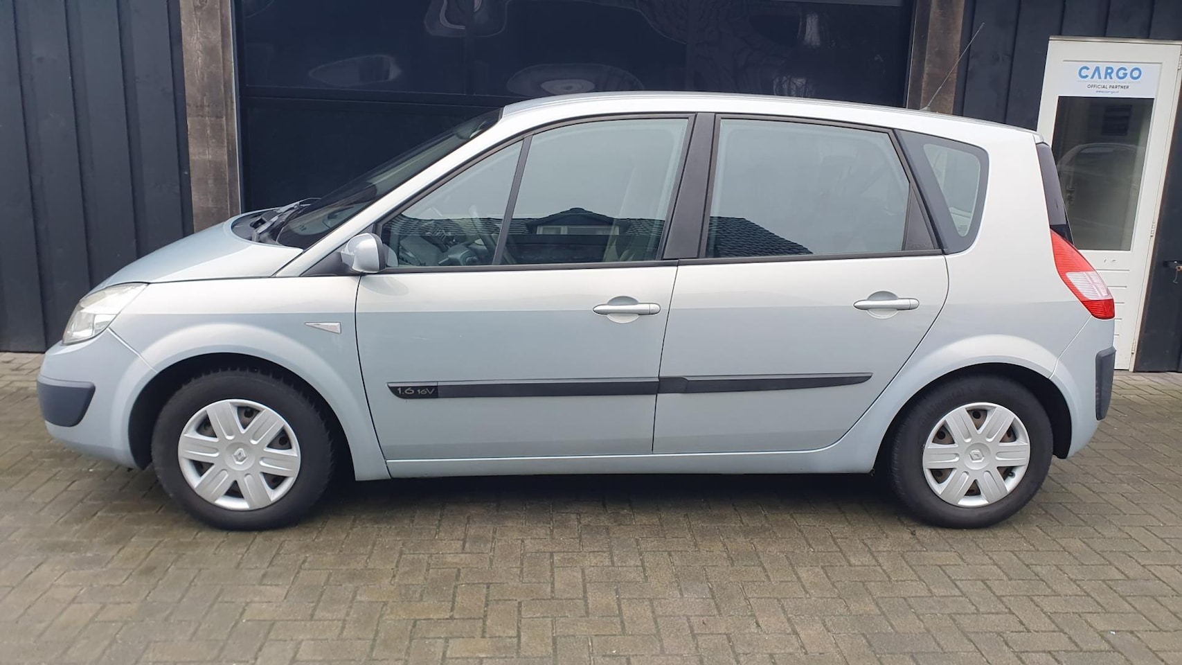 Renault Scénic - 1.6-16V Authentique Basis 1.6-16V Authentique Basis *NIEUWE APK*