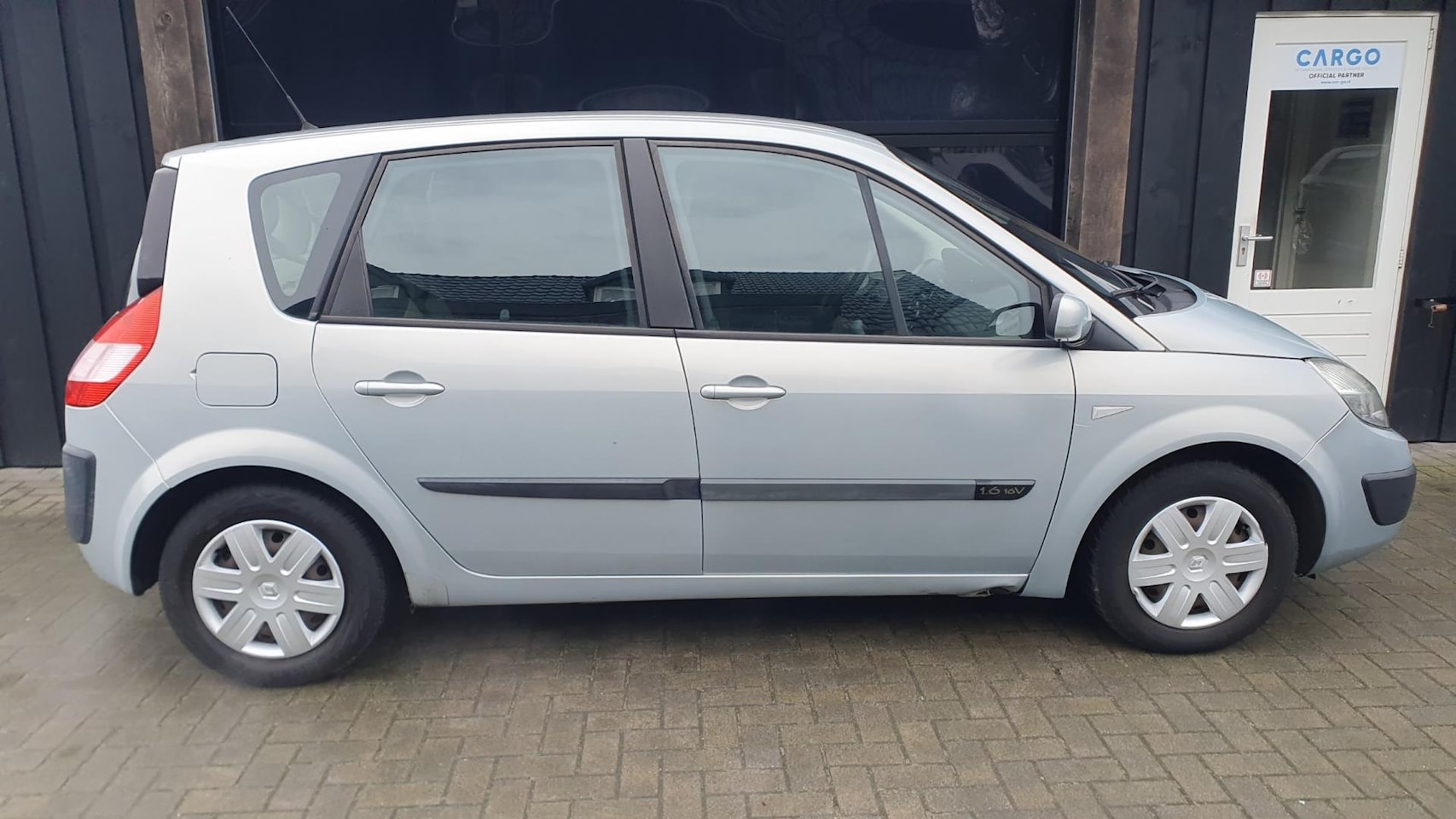 Renault Scénic - 1.6-16V Authentique Basis 1.6-16V Authentique Basis *NIEUWE APK*