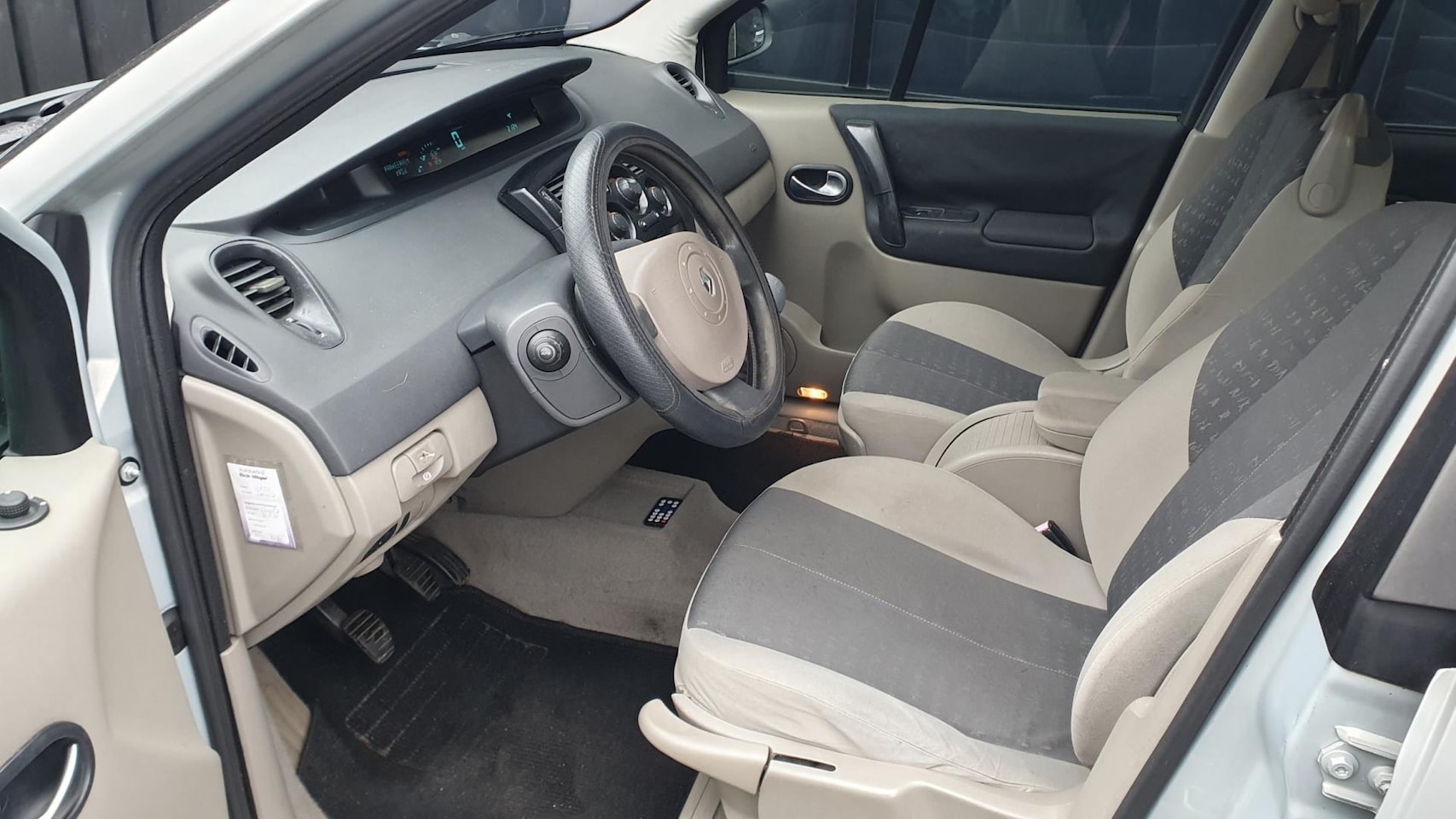 Renault Scénic - 1.6-16V Authentique Basis 1.6-16V Authentique Basis *NIEUWE APK*