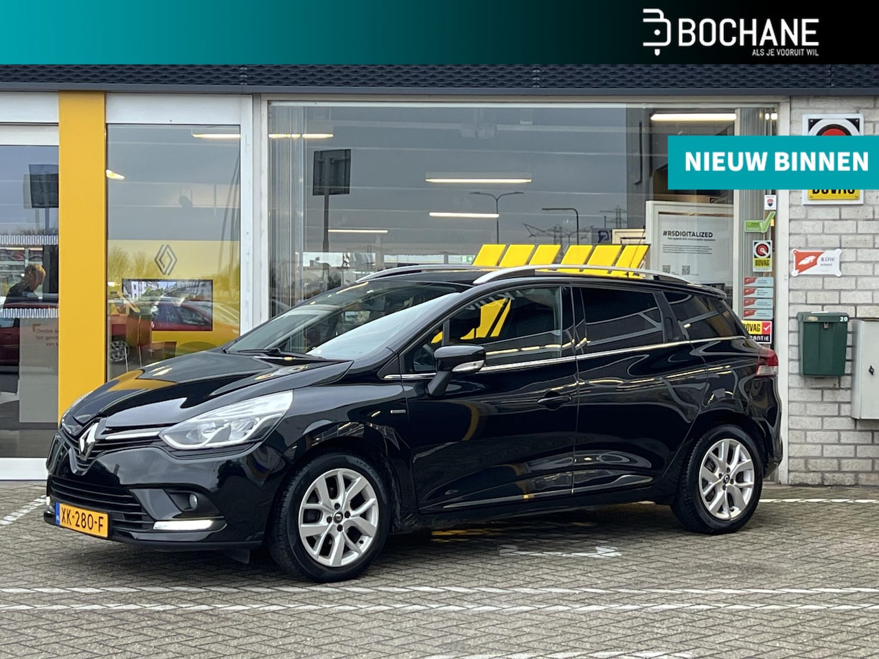 Renault Clio Estate - 0.9 TCe Limited | Navigatie | Cruise Control | Parkeersensoren | Airco | DAB | Key-less | - AutoWereld.nl