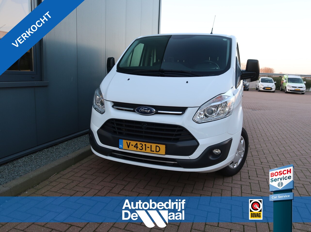 Ford Transit Custom - 2.0 TDCi 130pk L1H1 Trend 340 3-zits AIRCO/CRUISE/PDC/TREKHAAK - AutoWereld.nl