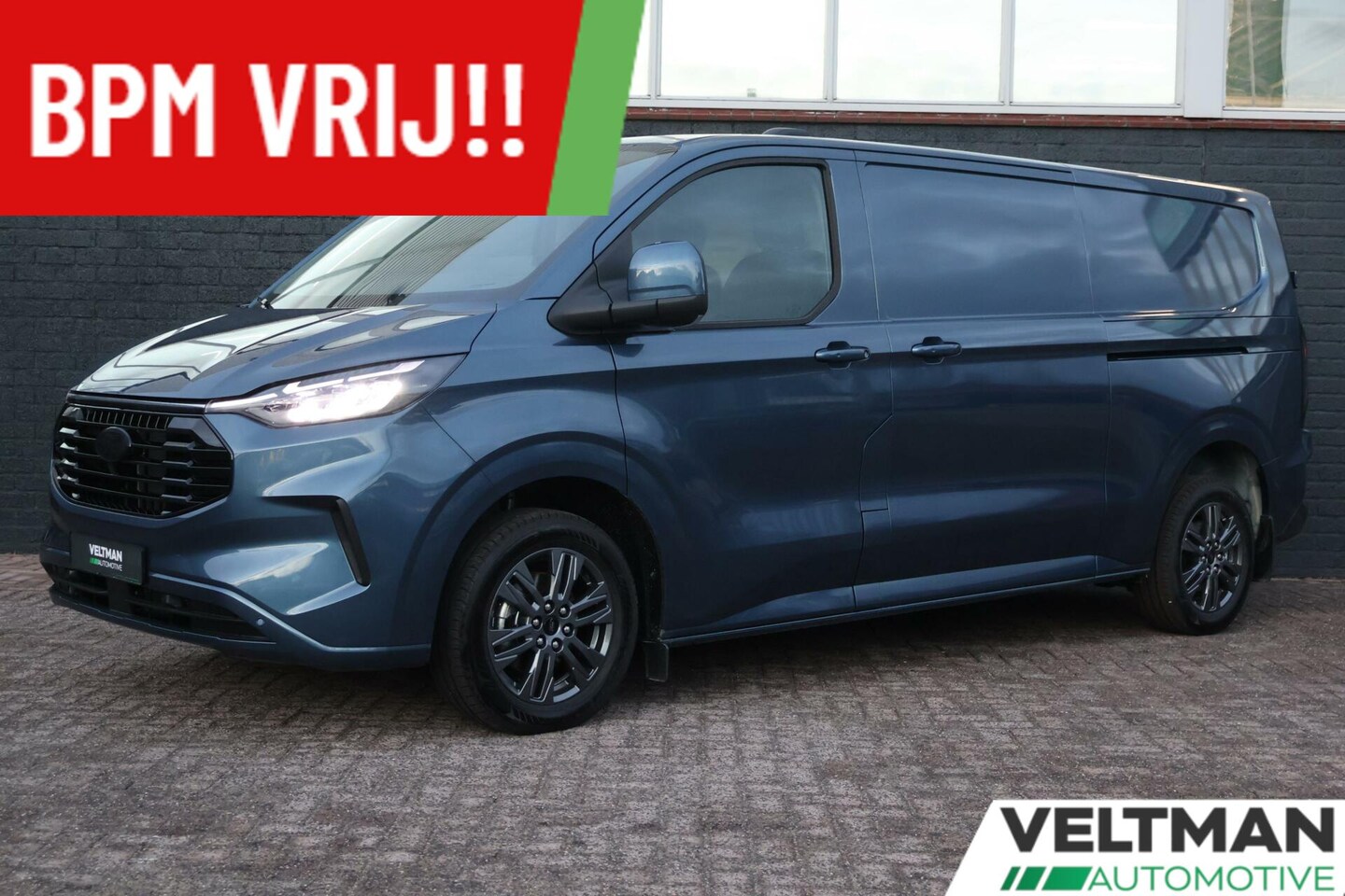 Ford Transit Custom - 320 2.0 TDCI L2H1 Limited 170PK BPM VRIJ DRIVERPACK TREKHAAK 5 JAAR GARANTIE AUTOMAAT 2X S - AutoWereld.nl