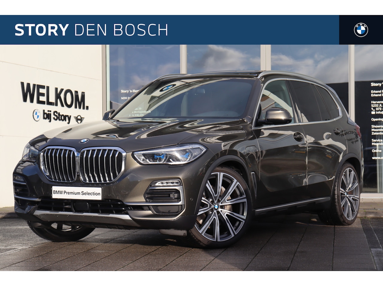 BMW X5 - xDrive45e High Executive xLine Automaat / Panoramadak / Laserlicht / Soft Close / Gesture - AutoWereld.nl