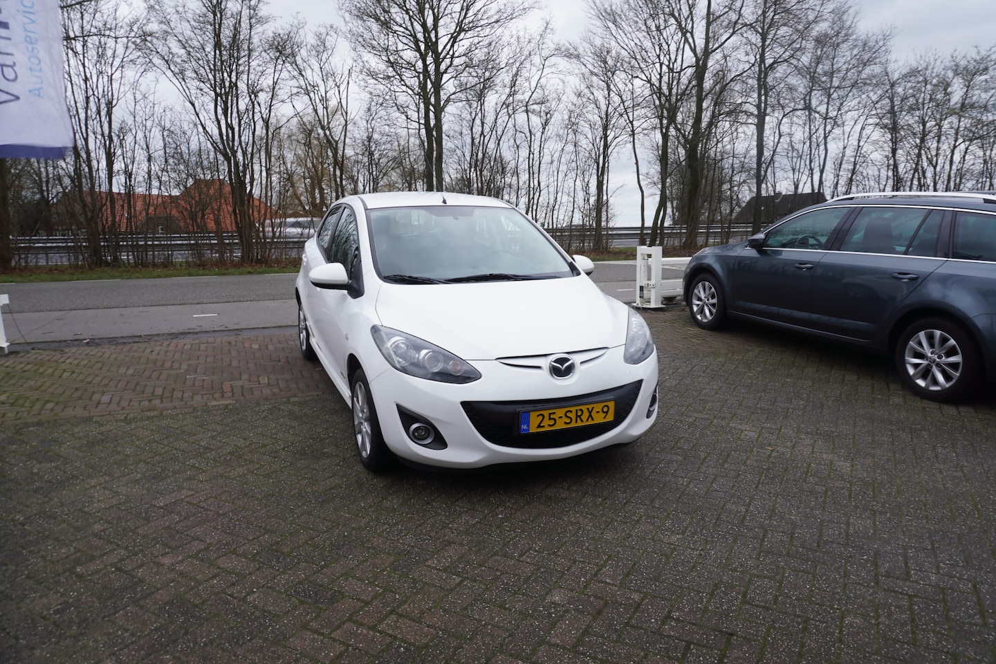 Mazda 2 - 1.3 GT-M Line STOELVERWARMING CLIMA - AutoWereld.nl