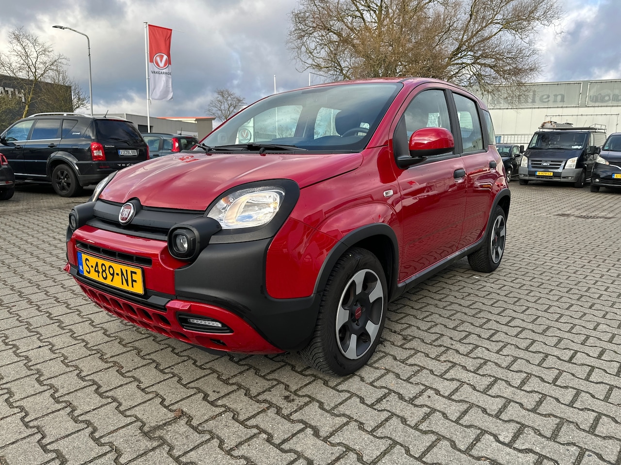 Fiat Panda - 1.0 Hybrid City Cross (BOVAG/RIJKLAARPRIJS) - AutoWereld.nl