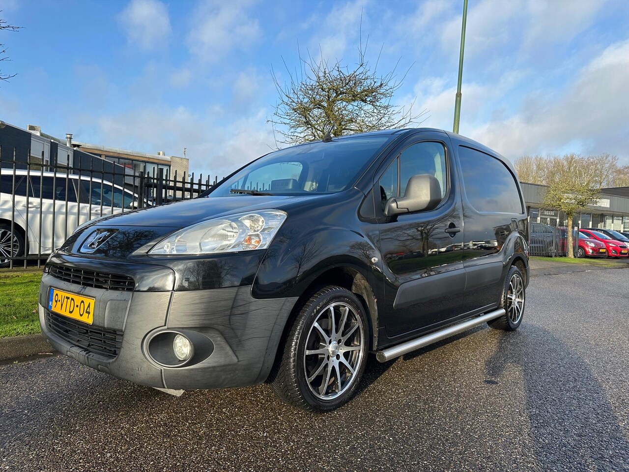 Peugeot Partner - 1.6 HDI 66KW Airco Navi LM - AutoWereld.nl