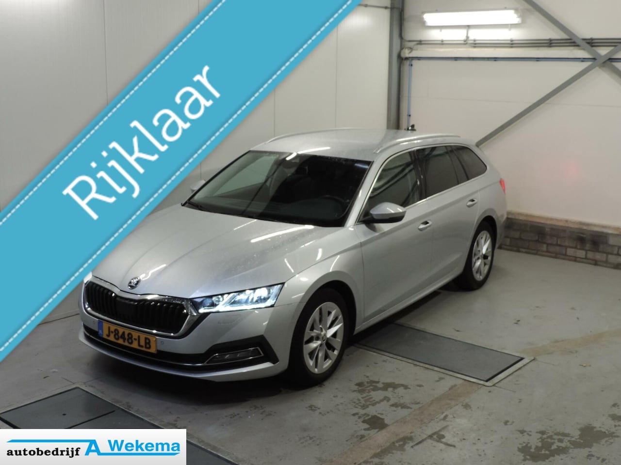 Skoda Octavia Combi - 1.5 TSI First Edition Rijklaarprijs! - AutoWereld.nl