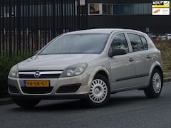 Opel Astra - 1.6 Business NAP/AIRCO/CRUISE/APK 11-2025