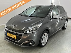 Peugeot 208 - 1.2 PureTech Signature [PDC ACHTER, NAVIGATIE, CRUISE CONTROL, AIRCO, NIEUWSTAAT]