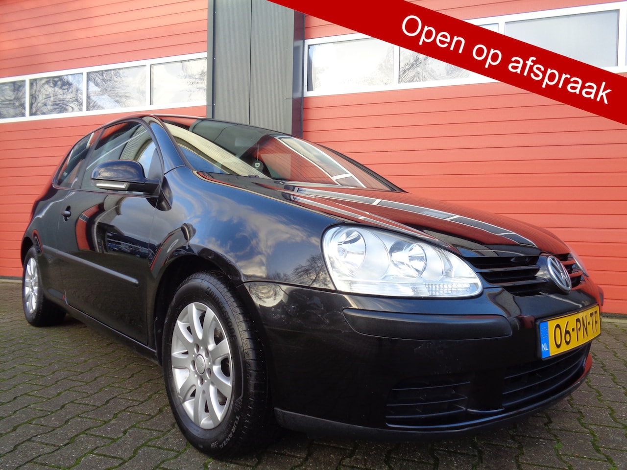 Volkswagen Golf - 2.0 FSI Comfortline 150PK Airco Cruise LMV 6-BAK 155Dkm NAP NL-Auto - AutoWereld.nl