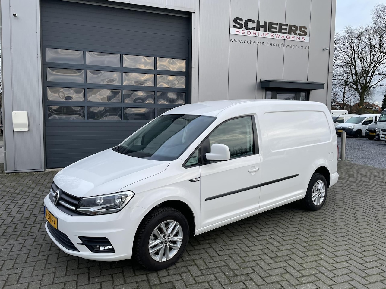 Volkswagen Caddy Maxi - 1.4 TGI DSG L2H1 EcoFuel Maxi Highline Navigatie - AutoWereld.nl